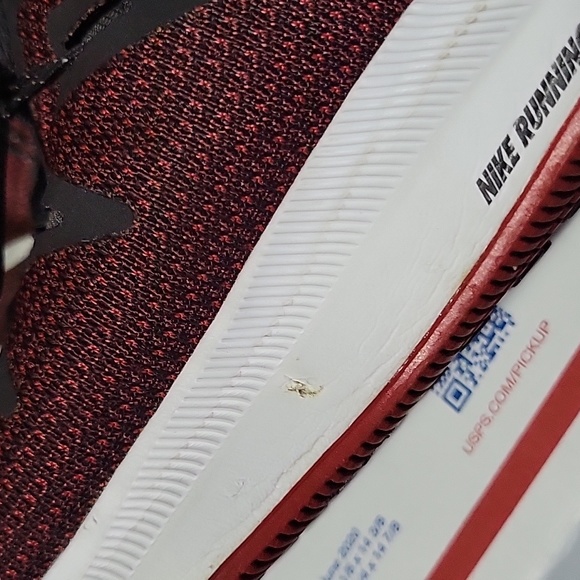 Men's 9.5 Nike running shoes - Picture 7 of 7